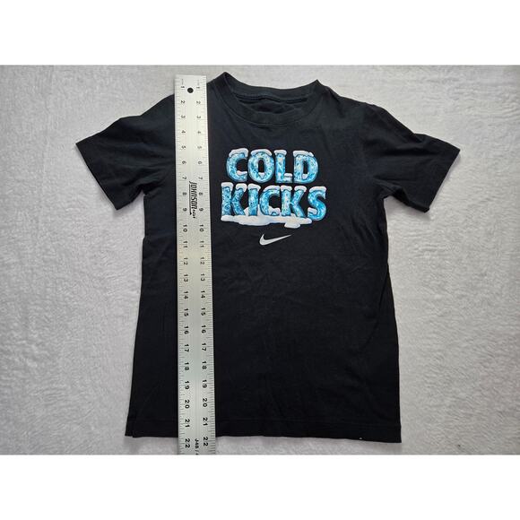 Nike Tee Boys Black Cold Kicks Logo Graphic Short Sleeve T-Shirt Small - Picture 3 of 5